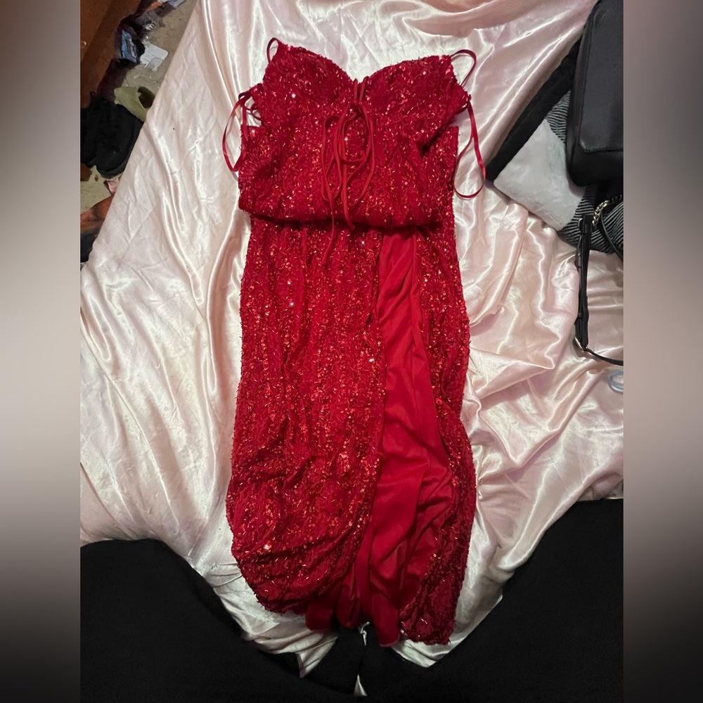 Windsor Vibrant Red Dress